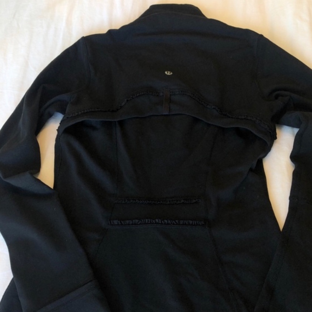 Lululemon special edition define jacket